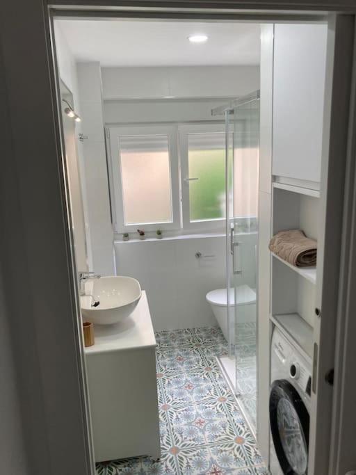 Piso Centrico Con Garaje Privado Gratis Lägenhet Santander Exteriör bild